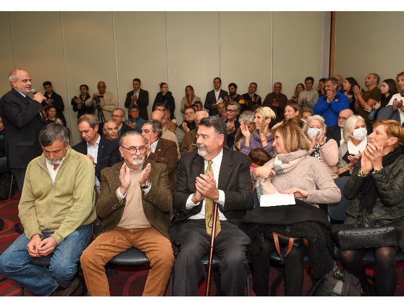 Reconocimiento de CABIA por el aporte al desarrollo y difusión de las biotecnologías reproductivas en la Argentina